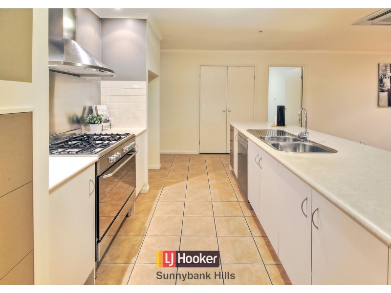 10 Leelaben Place, Eight Mile Plains QLD 4113