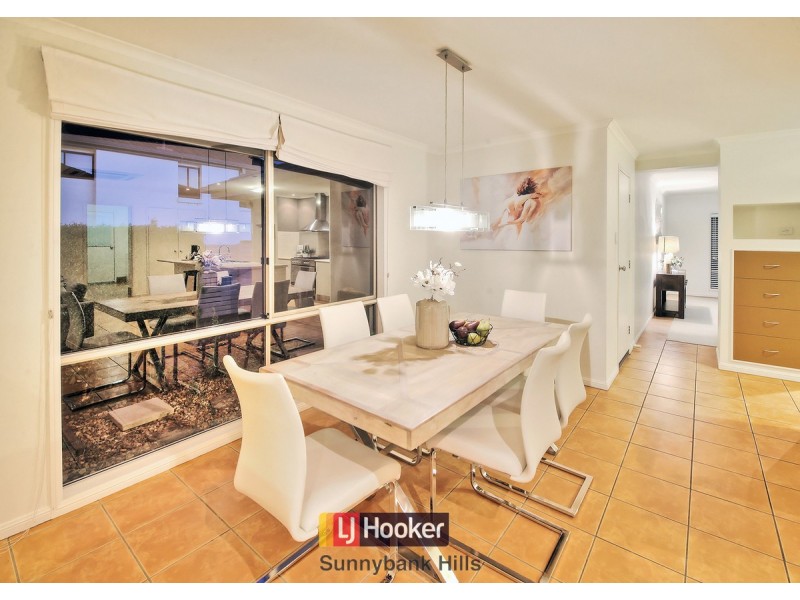 10 Leelaben Place, Eight Mile Plains QLD 4113