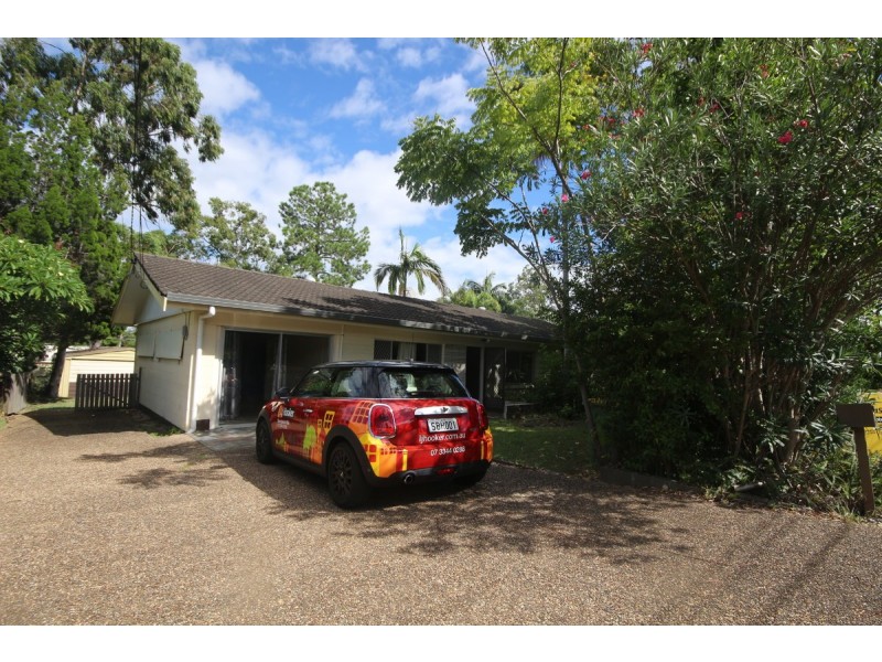 19 Boscawen Street, Rochedale South QLD 4123