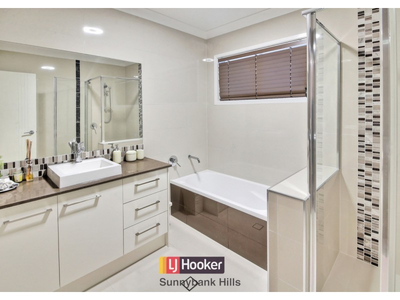 25 Phoenix Street, Rochedale QLD 4123