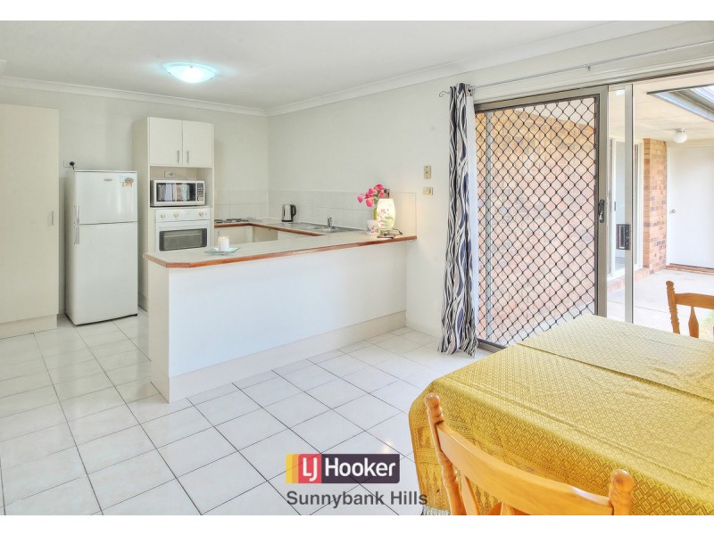 97 Federation Drive, Hillcrest QLD 4118