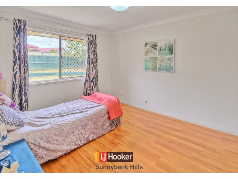 97 Federation Drive, Hillcrest QLD 4118