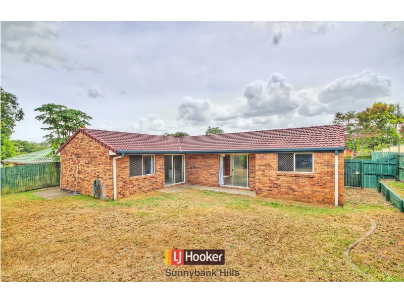 97 Federation Drive, Hillcrest QLD 4118