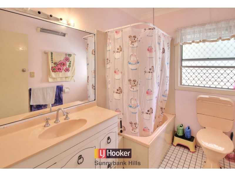 73 Fairbank Street, Sunnybank QLD 4109