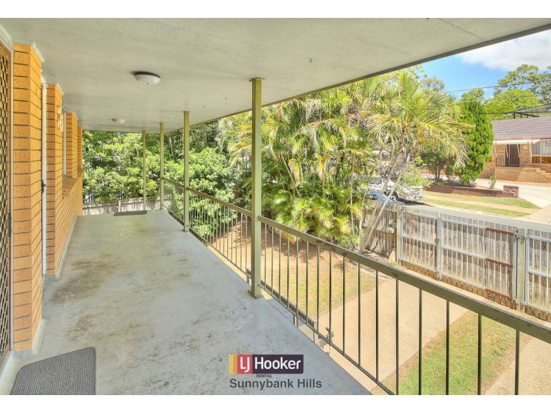 23 Lobelia Avenue, Daisy Hill QLD 4127