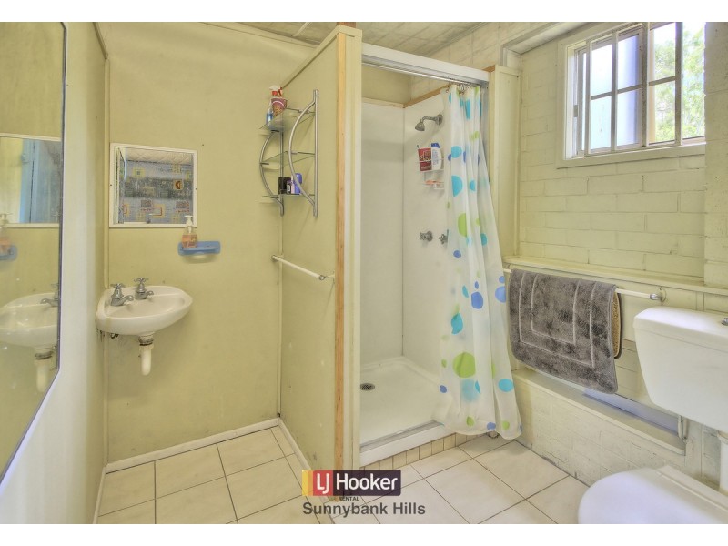 23 Lobelia Avenue, Daisy Hill QLD 4127