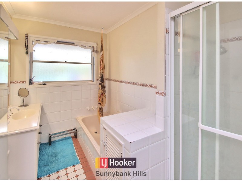 10 Kirstin Street, Eight Mile Plains QLD 4113