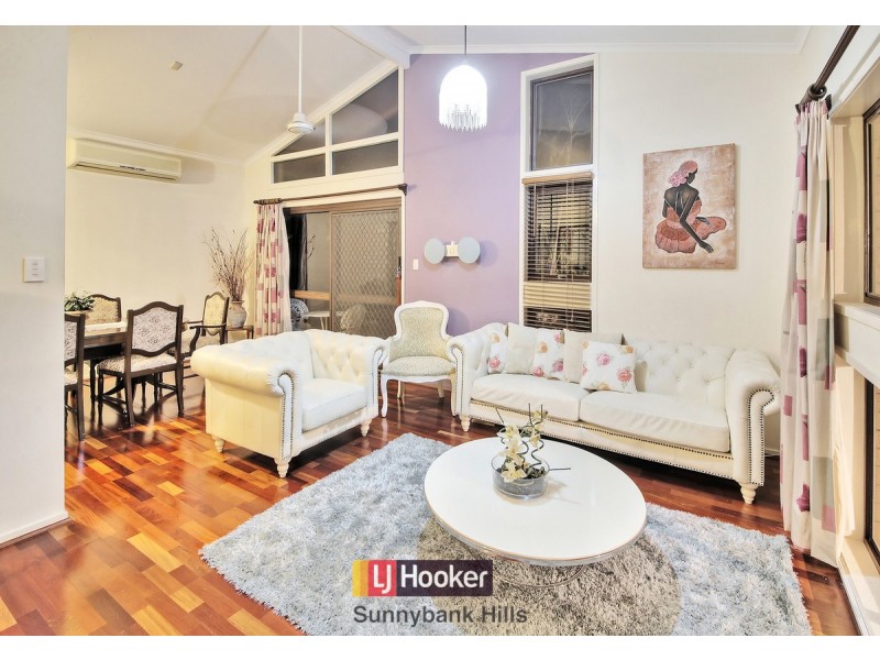 7 Brooklands Street, Eight Mile Plains QLD 4113