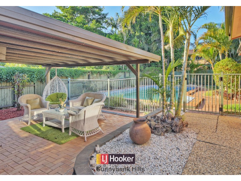 7 Brooklands Street, Eight Mile Plains QLD 4113