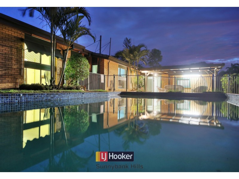 7 Brooklands Street, Eight Mile Plains QLD 4113