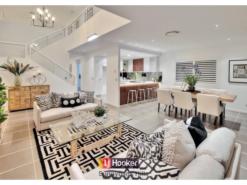 27 Brydon Street, Highgate Hill QLD 4101