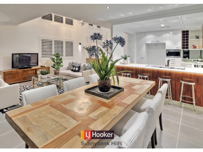 27 Brydon Street, Highgate Hill QLD 4101