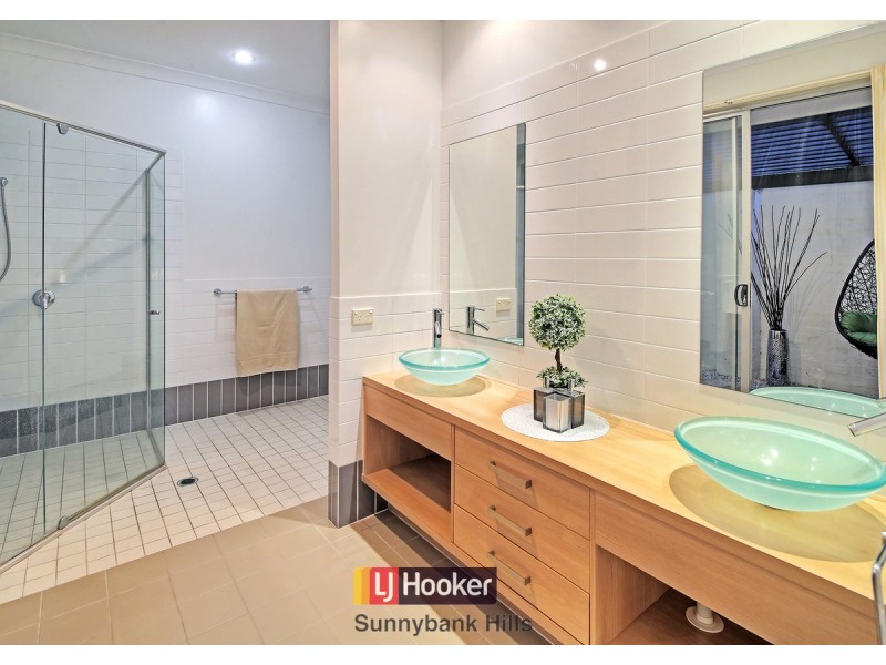 6 Rutherglen Crescent, Calamvale QLD 4116