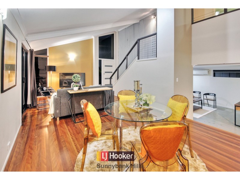 30 Turnmill Street, Macgregor QLD 4109