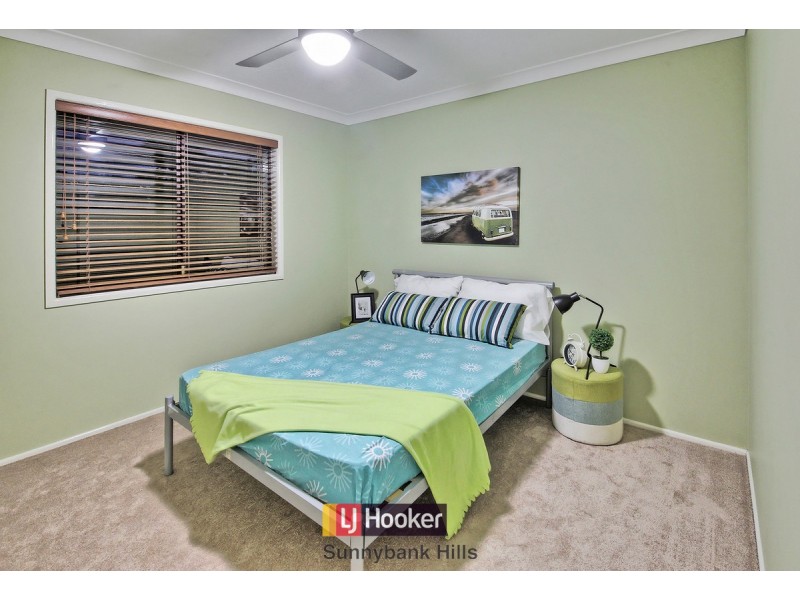 30 Turnmill Street, Macgregor QLD 4109