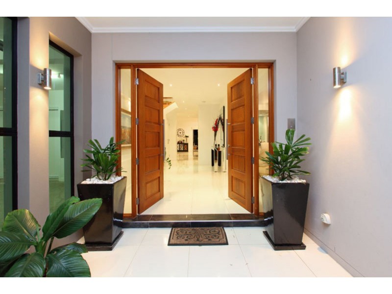 9 Highvale Street, Eight Mile Plains QLD 4113