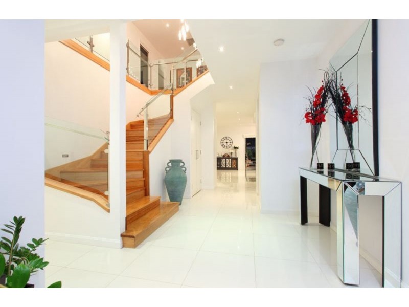 9 Highvale Street, Eight Mile Plains QLD 4113