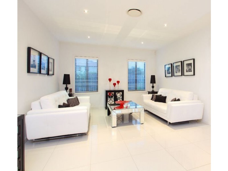 9 Highvale Street, Eight Mile Plains QLD 4113