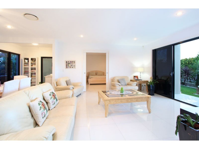 9 Highvale Street, Eight Mile Plains QLD 4113