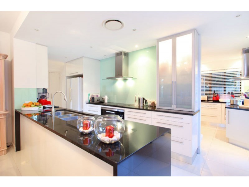 9 Highvale Street, Eight Mile Plains QLD 4113