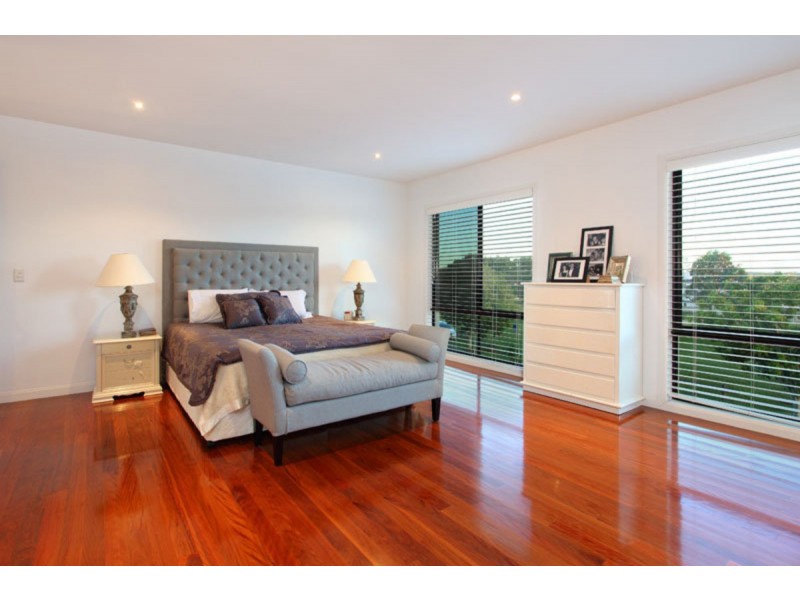 9 Highvale Street, Eight Mile Plains QLD 4113