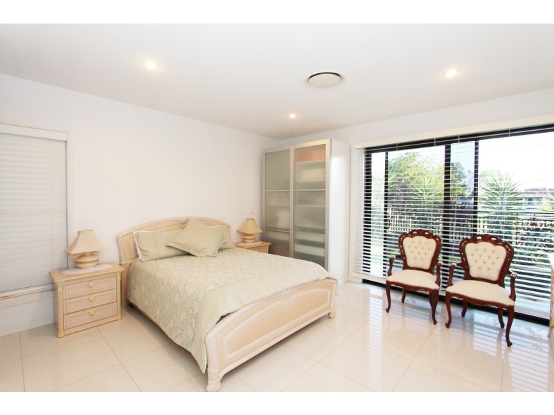 9 Highvale Street, Eight Mile Plains QLD 4113