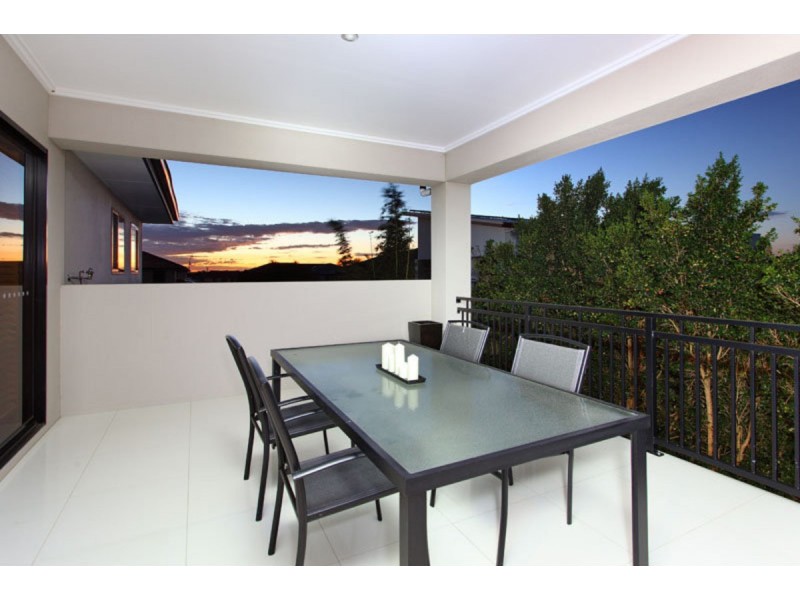 9 Highvale Street, Eight Mile Plains QLD 4113