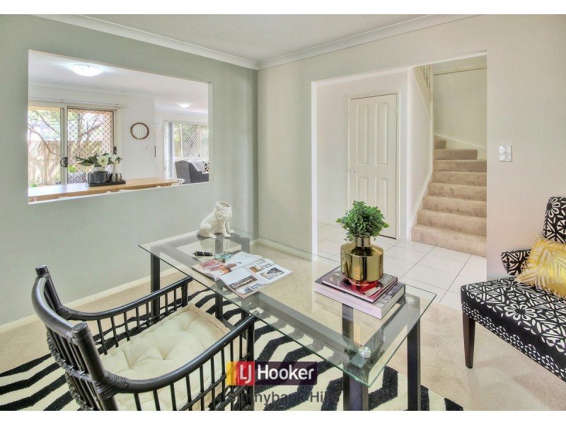 7 Karajini Crescent, Parkinson QLD 4115