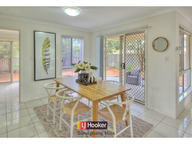 7 Karajini Crescent, Parkinson QLD 4115