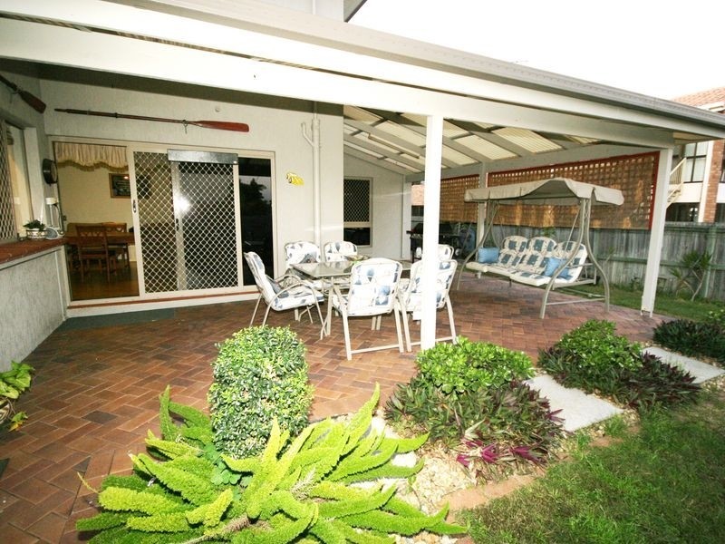 22 Maywood Crescent, Calamvale QLD 4116