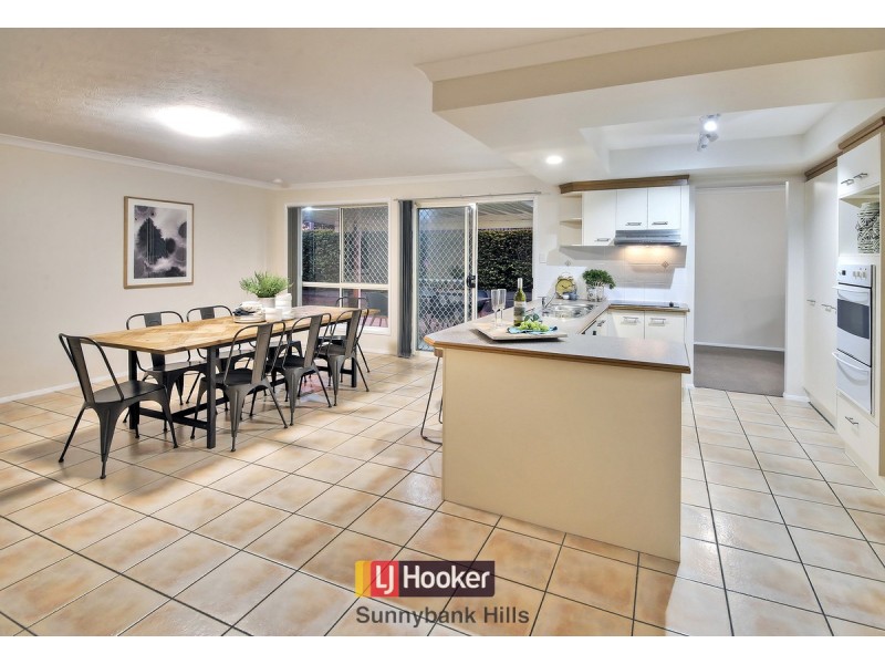 4 Comet Street, Runcorn QLD 4113