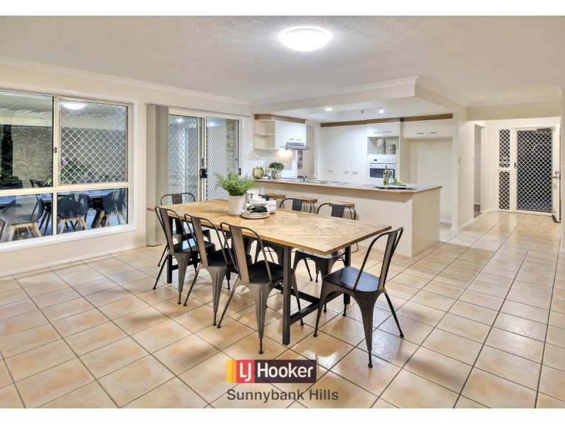 4 Comet Street, Runcorn QLD 4113