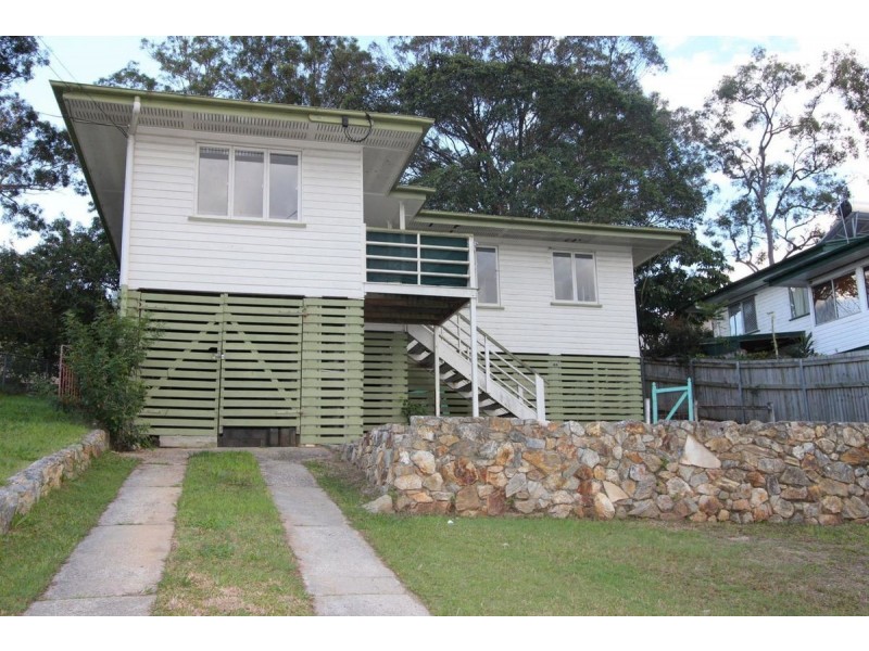 16 Henty Street, Woodridge QLD 4114