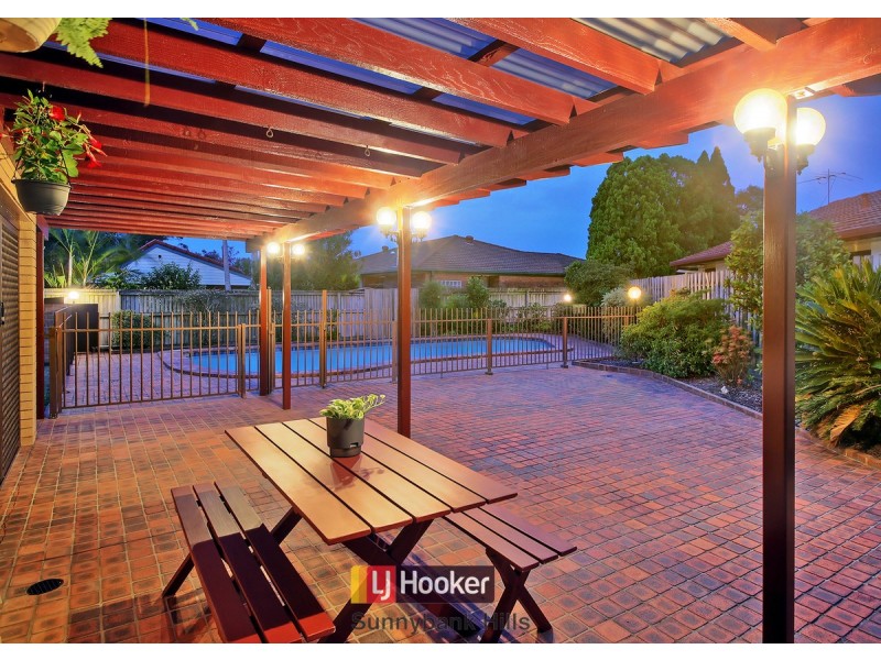 11 Bolinda Street, Eight Mile Plains QLD 4113