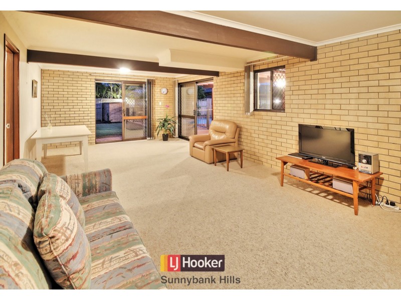 11 Bolinda Street, Eight Mile Plains QLD 4113