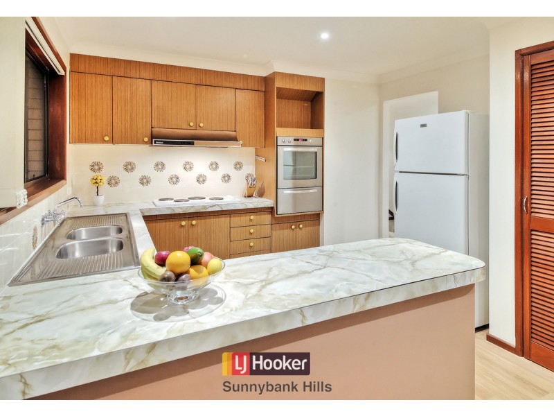 11 Bolinda Street, Eight Mile Plains QLD 4113