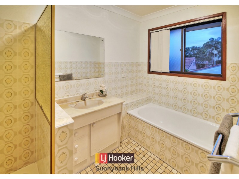 11 Bolinda Street, Eight Mile Plains QLD 4113