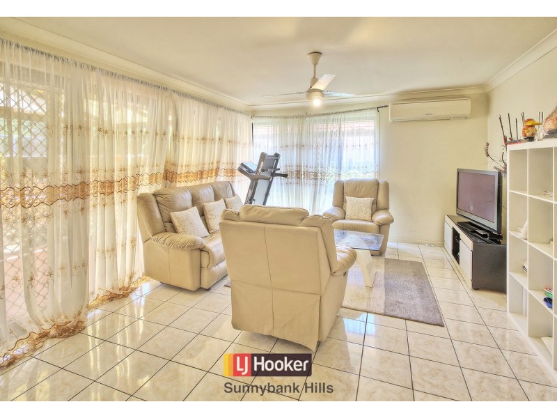 17 Rubicon Crescent, Kuraby QLD 4112