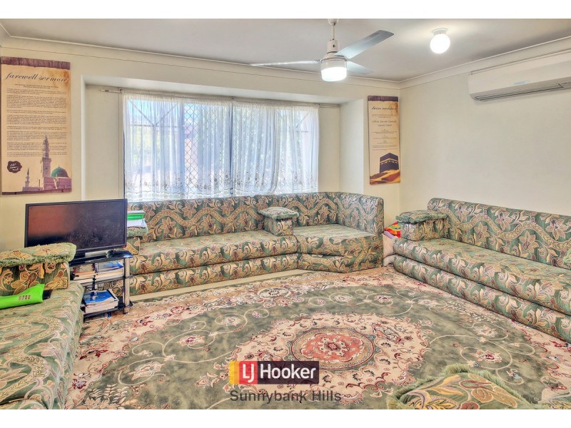 17 Rubicon Crescent, Kuraby QLD 4112