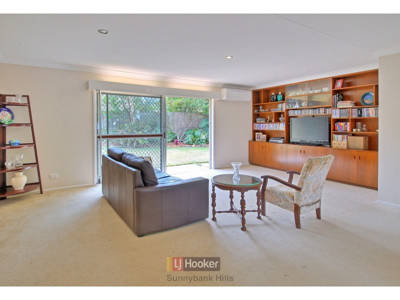 3 Wistaria Street, Sunnybank Hills QLD 4109