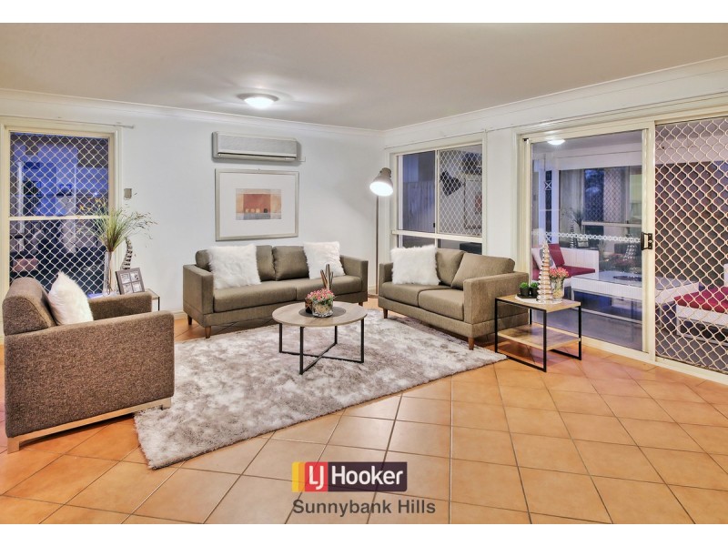 18 Colvillea Close, Stretton QLD 4116