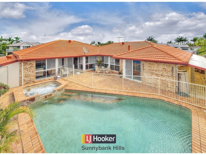 8 Gulubia Place, Calamvale QLD 4116