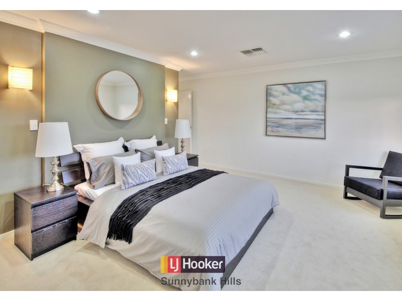 5 Trevi Close, Eight Mile Plains QLD 4113