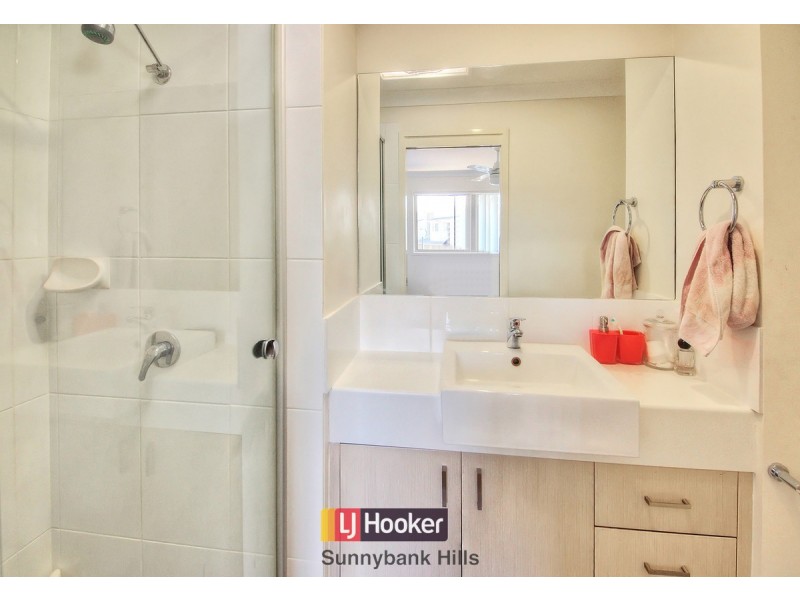 4/1 Cristaldi Avenue, Underwood QLD 4119