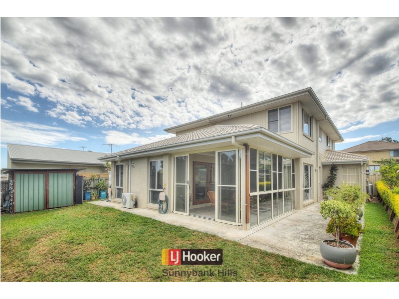 22 Larapinta Circuit, Parkinson QLD 4115