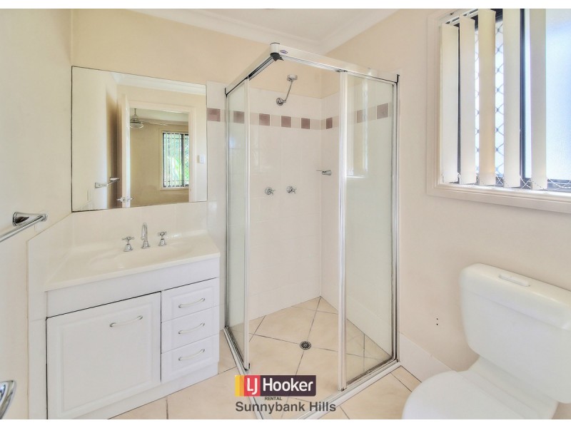 5 Golden Ash Court, Sunnybank Hills QLD 4109