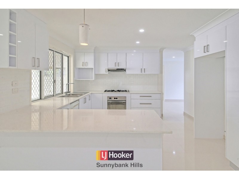 17 Gardenia Close, Stretton QLD 4116