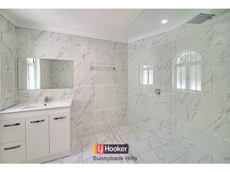 17 Gardenia Close, Stretton QLD 4116