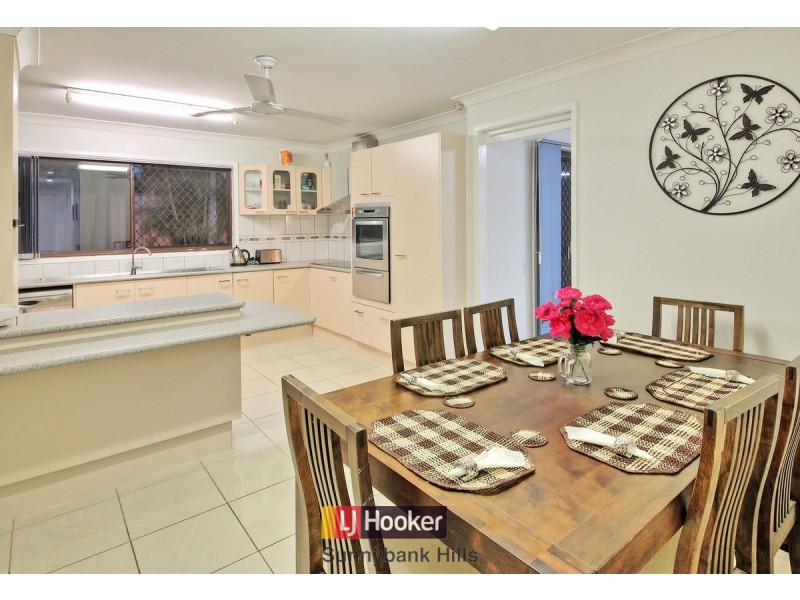 15 Leopardwood Street, Runcorn QLD 4113
