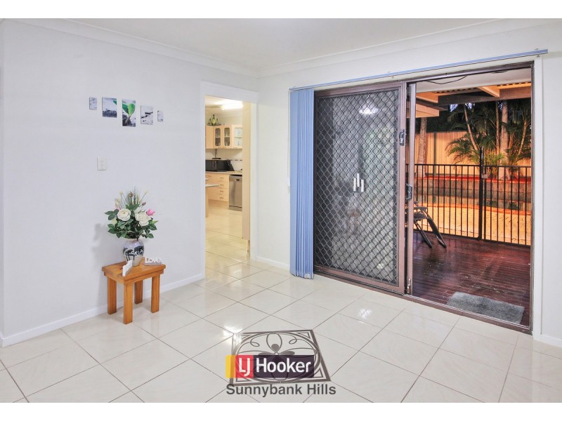15 Leopardwood Street, Runcorn QLD 4113